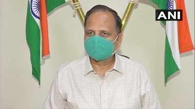 दिल्ली के स्वास्थ्य मंत्री सत्येंद्र जैन बोले- MCD के पास होर्डिंग्स के लिए पैसा लेकिन डॉक्टरों की सैलरी के लिए नहीं