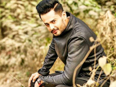 Who is Shardul Pandit: RJ भी हैं बिग बॉस 14 के वाइल्ड कार्ड शार्दुल पंडित, लिम्का बुक ऑफ रेकॉर्ड्स में दर्ज है नाम