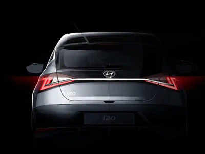 नई Hyundai i20 की दिखी पहली झलक, जल्द होने वाली है लॉन्च