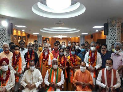 राज्यसभा चुनाव के लिए बीजेपी के 8 प्रत्याशियों ने भरा नामांकन, सीएम योगी आदित्यनाथ भी रहे मौजूद