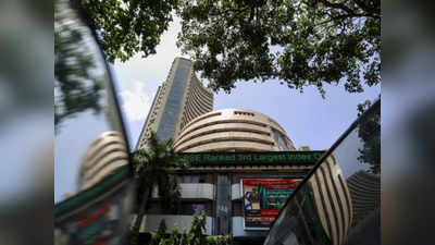 सेंसेक्स 377 अंक उछला, कोटक बैंक का शेयर 12 फीसदी चढ़ा