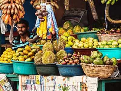 ஊரடங்கு பிறப்பிக்கப்பட்டுள்ள பகுதிகளில் கடைகள் திறப்பு!