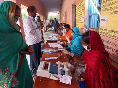 Bihar Phase 1 Voting News : बिहार चुनाव के पहले चरण में मिल रहा है मतदान प्रतिशत बढ़ने का रूझान, क्या एनडीए को होगा नुकसान ?