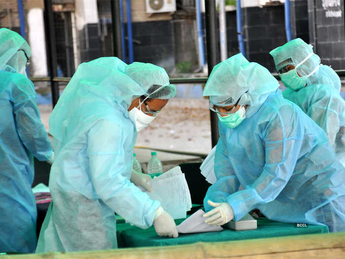 Coronavirus India LIVE Updates: दिल्ली में लगातार तीसरे दिन बना कोरोना का नया रेकॉर्ड, 24 घंटे में 5891 मरीज