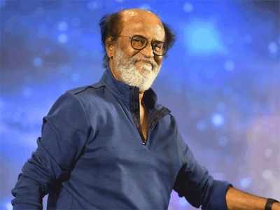 அரசியலா? ஆரோக்கியமா? எது முக்கியம்; Rajinikanth-க்கு குஷ்புவின் அட்வைஸ்!