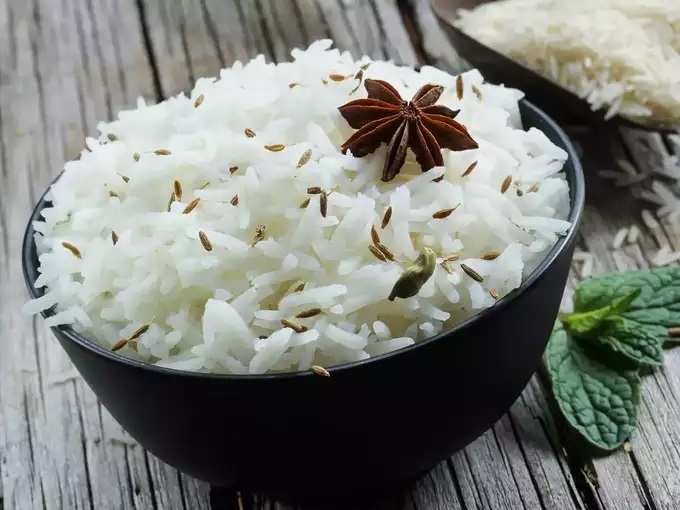 भात खाण्याच्या २ पद्धती