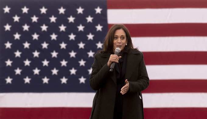 Kamala Harris AP