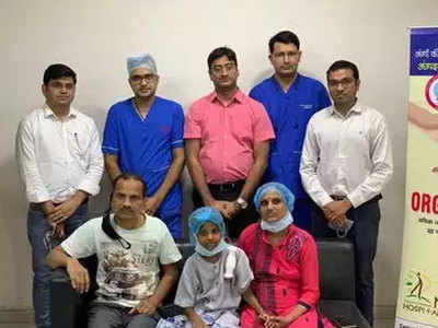 नागपुरः पिता ने दान दिया लिवर, बेटी की  बचाई जान, डॉक्टरों ने किया मध्य भारत का पहली पीडियाट्रिक लिवर ट्रांसप्लांट
