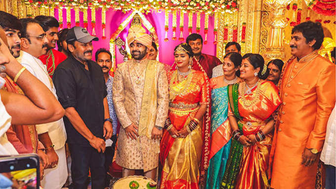 Chiranjeevi at Raghu Kunche daughter&#39;s marriage