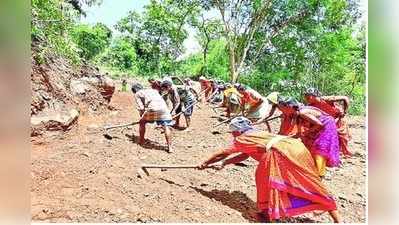 విశాఖ: కొండను తవ్వి రోడ్డు వేశారు.. వీళ్ల పట్టుదలకు హ్యాట్సాఫ్