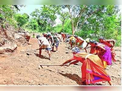 విశాఖ: కొండను తవ్వి రోడ్డు వేశారు.. వీళ్ల పట్టుదలకు హ్యాట్సాఫ్