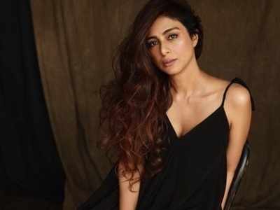 Tabu: నా చిన్నతనంలోనే ఆయన! ఆ హీరో కారణం గానే పెళ్లి చేసుకోలేదు.. షాకింగ్ సీక్రెట్స్ రివీల్ చేసిన టబు