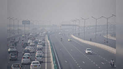राजधानी दिल्लीवर करोना, हवा प्रदूषणाचे दुहेरी संकट