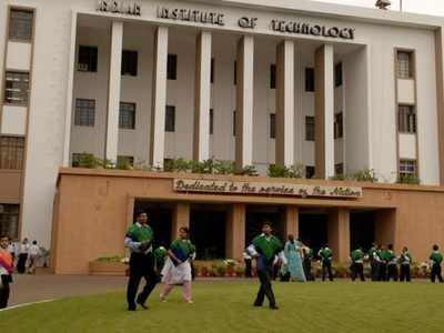 পুষ্পকের বিজ্ঞান খুঁজবে খড়গপুর IIT