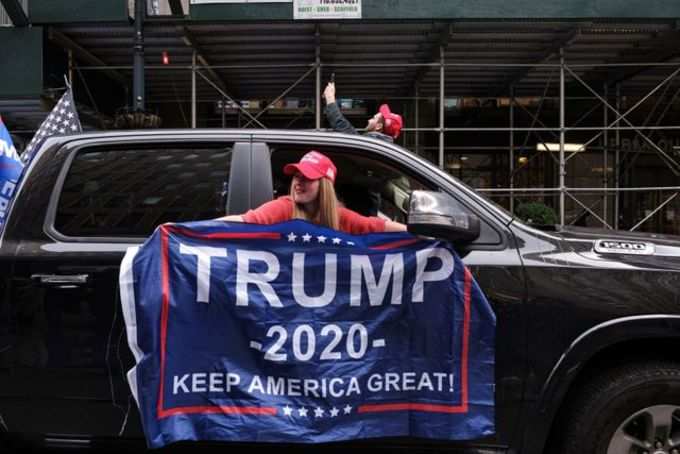 Trump supporters rally in New York