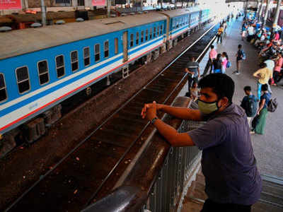 रेलवे से विद्यार्थियों को परीक्षा के लिए अनुमति, सामान्य यात्रियों को अब भी सफर का इंतजार