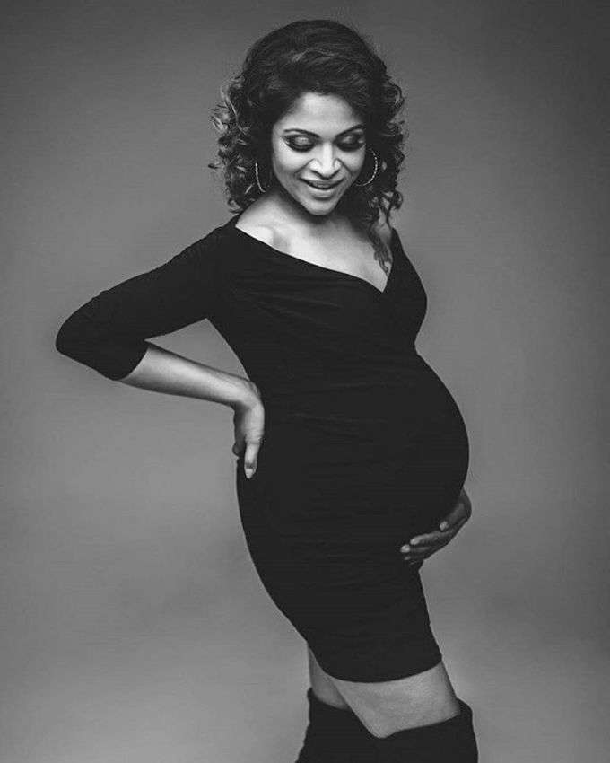 கீதாஞ்சலி செல்வராகவனின் Pregnancy போட்டோஷூட்