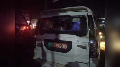 देवरिया में मूर्ति विसर्जन के बीच BJP विधायक की गाड़ी पर चली गोली, बाल-बाल बचे
