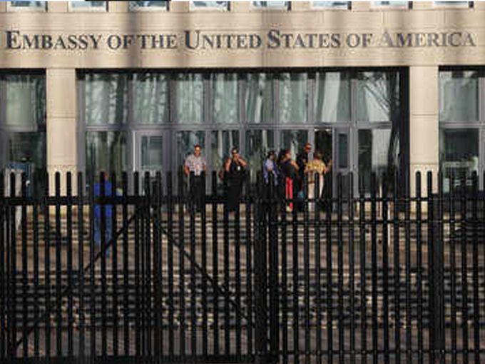 ​चीन, रूस, क्‍यूबा में अमेरिकी दूतावास पर लेजर से हमला