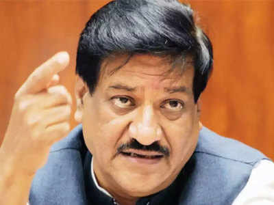 Prithviraj Chavan: शरद पवारांनंतर आता पृथ्वीराज यांना आयकर नोटीस; मागितली ही माहिती