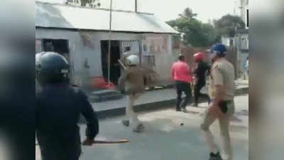 पश्चिम बंगाल में बवाल, बंद के दौरान बीजेपी-टीएमसी कार्यकर्ताओं के बीच झड़प, पुलिस ने किया लाठीचार्ज