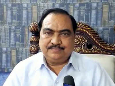 Eknath Khadse: एकनाथ खडसे यांना करोनाची लागण; उपचारासाठी मुंबईत हलवले