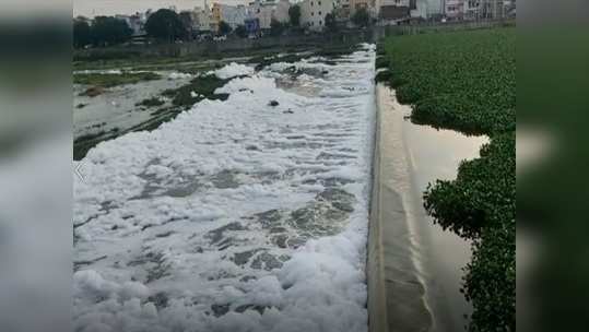 மதுரை சாலைகளில் பறக்கும் நுரை, கழிவுகளை அசால்டாக கலக்கவிடும் நிறுவனங்கள்!