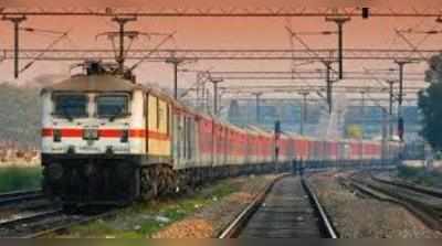 Festive special trains: पूर्वी राज्यों के लिए कई ट्रेनें चलाएगा रेलवे, यहां देखिए पूरी लिस्ट