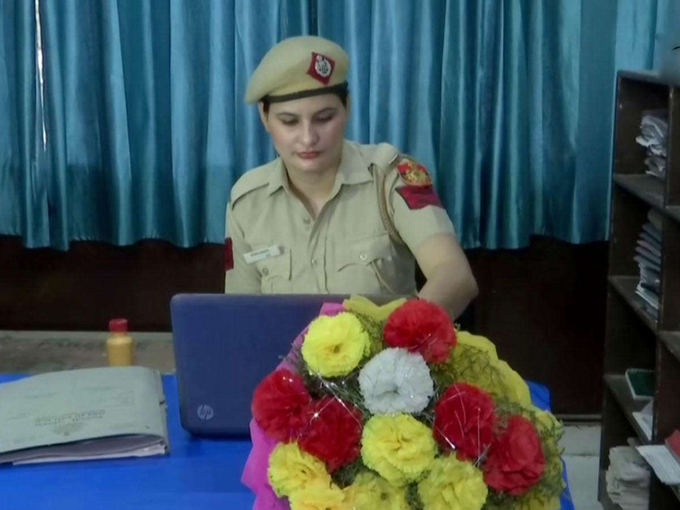 यह प्रमोशन पाने वाली पहली पुलिसकर्मी