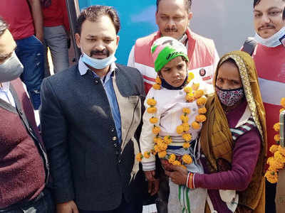 ललितपुरः मां-बाप ने छोड़ दी थी लापता बच्चे के मिलने की आस, दो साल बाद सोशल मीडिया ने मिलवाया
