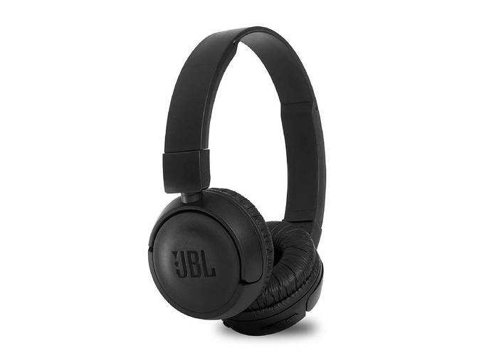 JBL T460BT Extra Bass Wireless On-Ear Headphones with 11 Hours Playtime & Mic (Black)