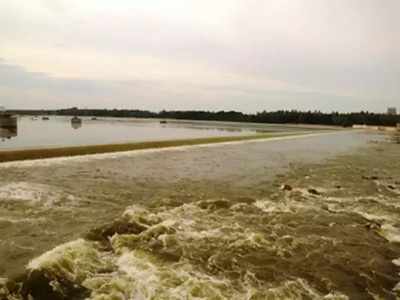 பாலாற்றில் கரை புரண்டு ஓடும் வெள்ளம்; பொதுமக்கள் உடனடியாக செய்ய வேண்டியது?