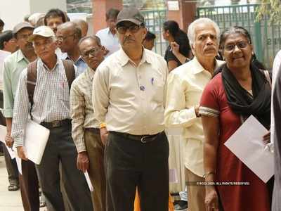 Life Certificate: অবসরপ্রাপ্ত সরকারি কর্মীদের জন্য সুখবর জানাল মোদী সরকার, জানুন...