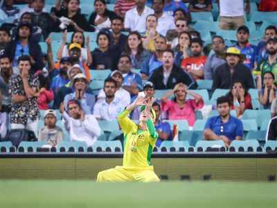 India vs Australia Latest Update : मैक्सवेल हो या धवन, सब पर दिखा IPL का बुखार!