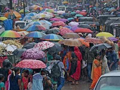 കേരളത്തില്‍ മഴ കനക്കും; ഇടുക്കിയില്‍ റെഡ് അലേര്‍ട്ട്, 70 കിമീ വേഗതയില്‍ കാറ്റ് വീശും