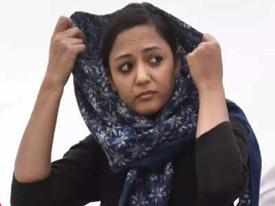 Shehla Rashid: वडिलांच्या राष्ट्रविरोधी वक्तव्यावर शेहला म्हणाली, हे त्यांच्याच बाबतीत आहे