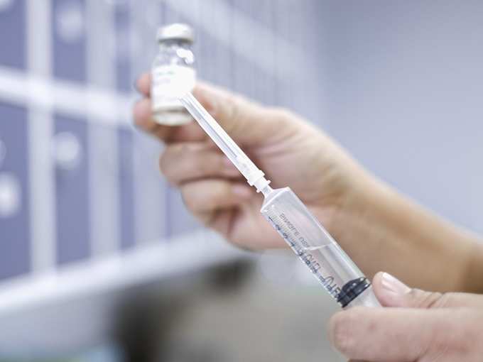 दो-दो कोरोना वैक्सीन बनाने का दावा कर चुका है रूस