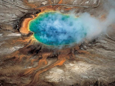 Yellowstone Volcano: जमीन के अंदर धधक रहा महाविनाशक ज्‍वालामुखी, फटा तो प्रलय में चली जाएंगी 90 हजार जानें