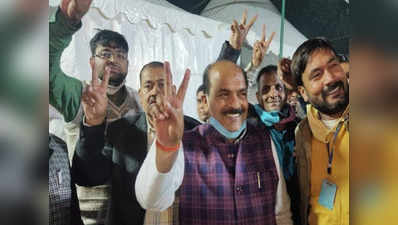 UP MLC Chunav Result: गोरखपुर-फैजाबाद सीट पर शिक्षक संघ के ध्रुव त्रिपाठी ने लगाई जीत की हैट्रिक, अजय सिंह को दी मात
