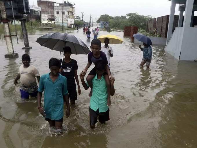 நிவாரண முகாம்களில் வசதி