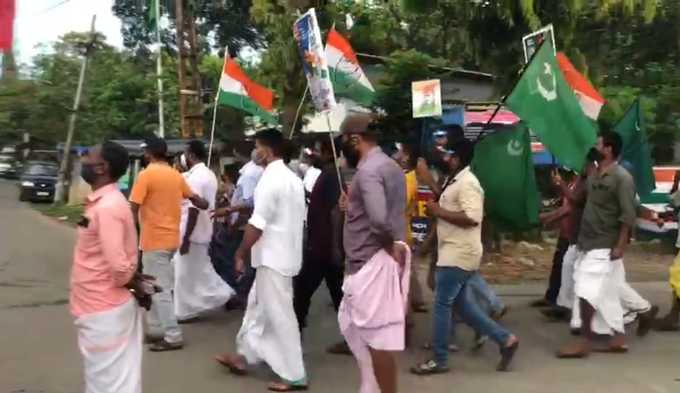 ​23 ഗ്രാമപഞ്ചായത്തുകൾ, 3 നഗരസഭകൾ, 4 ബ്ലോക്ക് പഞ്ചായത്തുകൾ