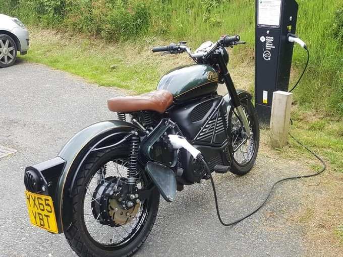 Royal Enfield Electric Bikes Meteor 350 2