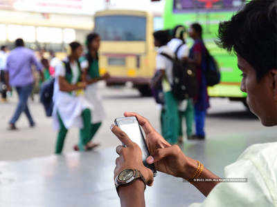 PM-WANI: মিলল কেন্দ্রের অনুমতি! এবার ভারতের প্রত্যন্ত গ্রামে-গ্রামে সস্তায় Wi-Fi নেটওয়ার্ক
