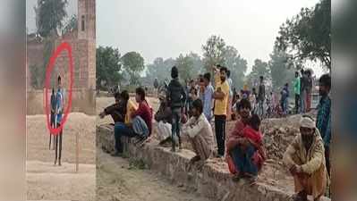 Rajasthan : पुलिस पर चढ़ा  किक्रेट का बुखार, दर्शक बन आई भीड़ से कोरोना नियमों का पालन करवाना भूले जिम्मेदार