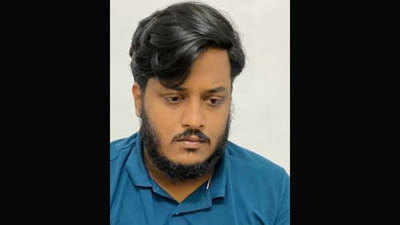Hathras Case: पीएफआई का युवा नेता तिरुवनंतपुरम से गिरफ्तार, हाथरस केस से जुड़े हैं तार