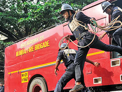 खासगी टॅक्सीप्रमाणे फायर ब्रिगेडसाठी ॲपला बीएमसीचा नकार