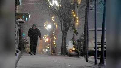 क्रिसमस से पहले अमेरिका पर बरपा मौसम का कहर, भीषण बर्फबारी से हलकान लोग