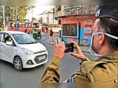 ગુજરાતઃ કારમાં એકલા ડ્રાઈવ કરતા સમયે માસ્ક પહેરવું જોઈએ કે નહીં? પોલીસ જ મૂંઝવણમાં 