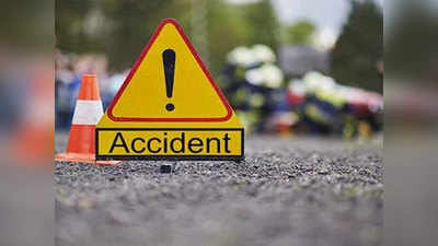 Noida News: यूपी रोडवेज बस को डिवाइडर पार कर डंपर ने मारी टक्कर, 17 घायल