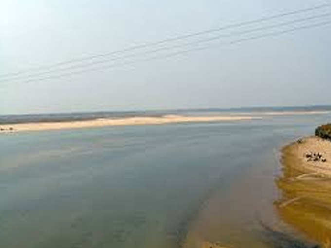 बंगाल की खाड़ी में गिरती है स्वर्णरेखा नदी